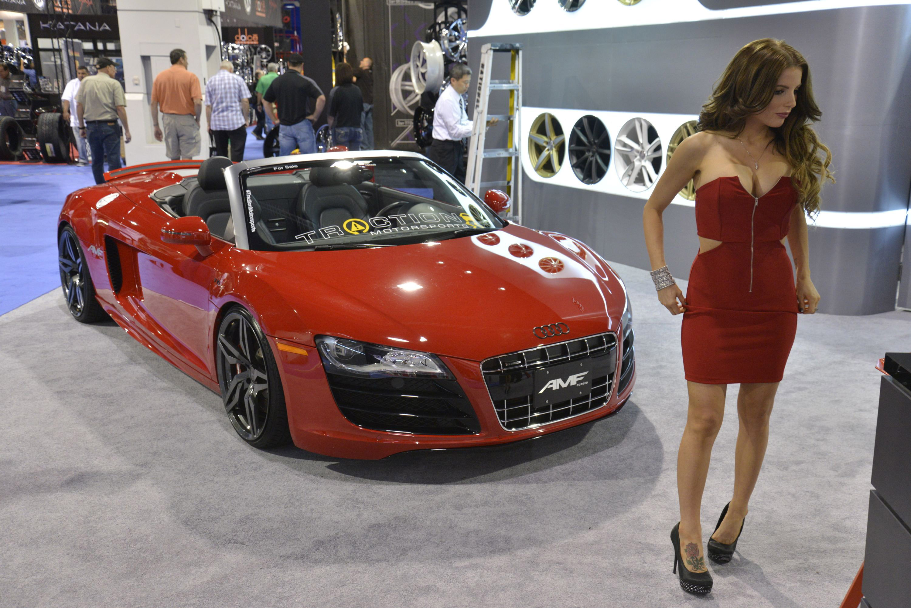 SEMA Show Girls (2012) - 16 HD pictures of this model. 