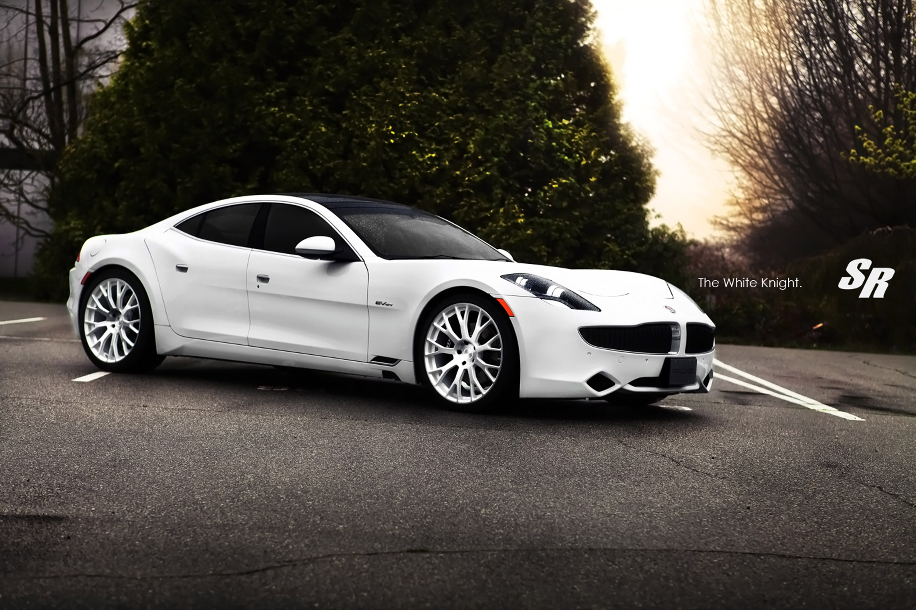 SR Fisker Karma ES White Knight