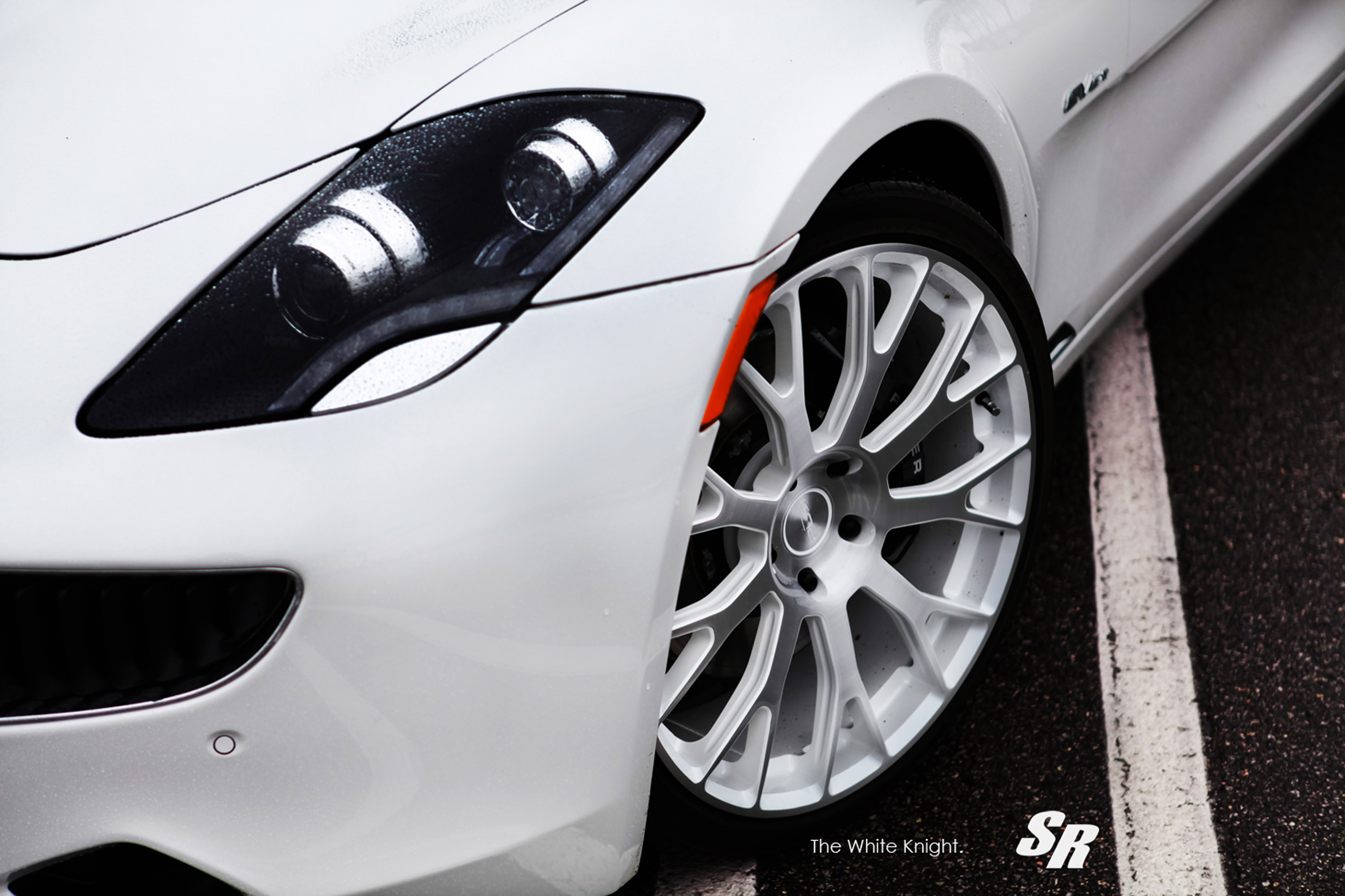 SR Fisker Karma ES White Knight