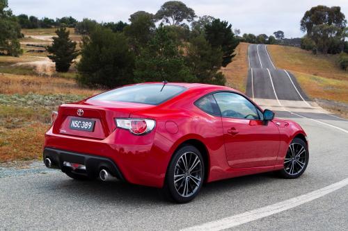 Toyota 86 GTS (2012) - picture 16 of 25