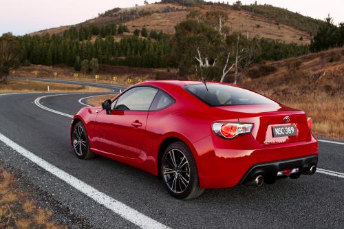 Toyota 86 GTS (2012) - picture 17 of 25