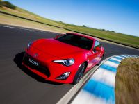 Toyota 86 GTS (2012) - picture 1 of 25