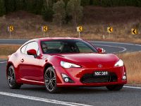 Toyota 86 GTS (2012) - picture 2 of 25