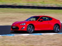 Toyota 86 GTS (2012) - picture 13 of 25