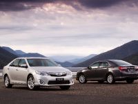 Toyota Camry Hybrid Trifecta (2012)
