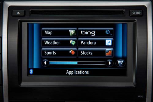 Toyota Camry (2012) - picture 17 of 19