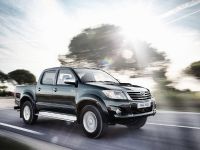 Toyota Hilux (2012) - picture 2 of 4