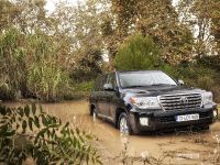 Toyota Land Cruiser V8 (2012)