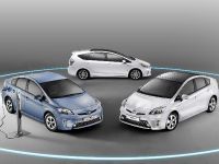 Toyota Prius Family (2012)