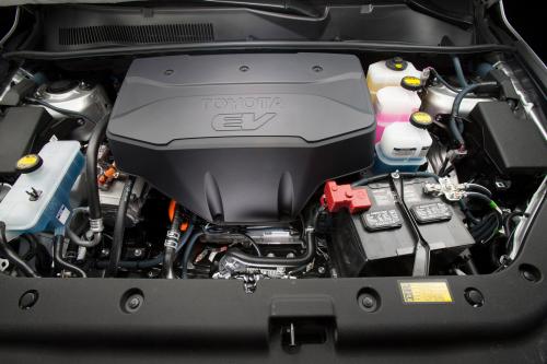 Toyota RAV4 EV (2012) - picture 16 of 35
