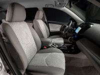Toyota RAV4 EV (2012) - picture 34 of 35