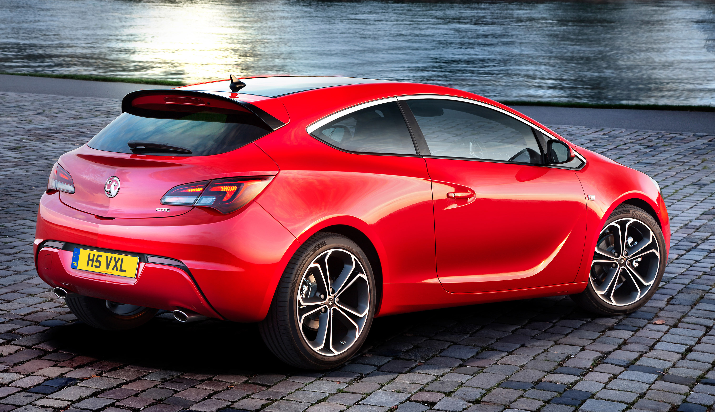 Vauxhall Astra GTC BiTurbo