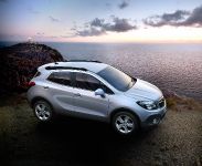 Vauxhall Mokka (2012) - picture 2 of 3