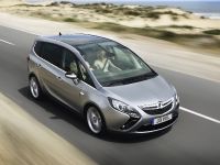 Vauxhall Zafira Tourer (2012) - picture 3 of 6