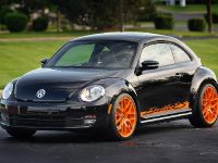 Volkswagen Beetle RS (2012) - picture 1 of 7