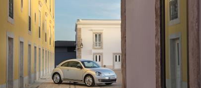 Volkswagen Beetle Spring Drive (2012) - picture 4 of 9