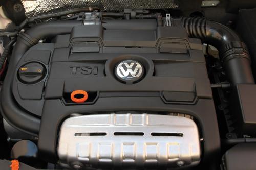 Volkswagen Beetle Spring Drive (2012) - picture 8 of 9