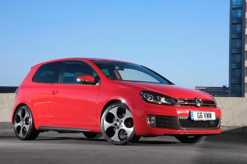 Volkswagen Golf VI GTI (2012) - picture 1 of 2