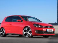 Volkswagen Golf VI GTI (2012) - picture 1 of 2