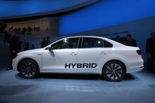 Volkswagen Jetta Hybrid Detroit (2012) - picture 1 of 3