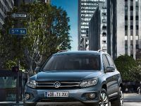 Volkswagen Tiguan (2012) - picture 4 of 6