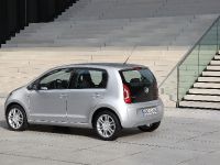Volkswagen up! 4-door (2012)
