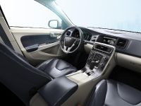 Volvo V60 Plug-in Hybrid (2012)