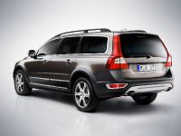 Volvo XC70 (2012) - picture 2 of 2