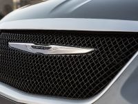 .5 Chrysler 200 S Special Edition (2013)