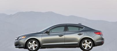 Acura ILX Sedan (2013) - picture 12 of 20