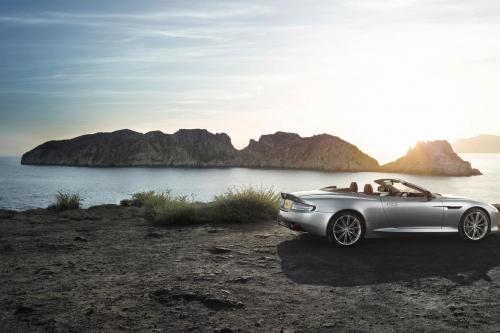 Aston Martin DB9 (2013) - picture 9 of 16