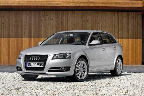 Audi A3 Sportback (2013) - picture 24 of 91