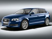 Audi A3 Sportback (2013) - picture 2 of 91