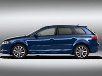Audi A3 Sportback (2013) - picture 5 of 91