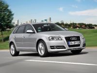 Audi A3 Sportback (2013) - picture 38 of 91