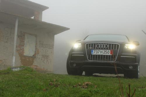 Audi Q7 Test Drive (2013) - picture 17 of 20