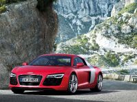 Audi R8 Coupe (2013) - picture 1 of 3