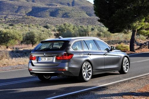 BMW 3-Series Touring (2013) - picture 17 of 43