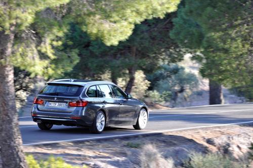 BMW 3-Series Touring (2013) - picture 24 of 43