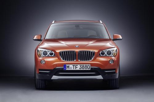 BMW X1 (2013) - picture 1 of 83