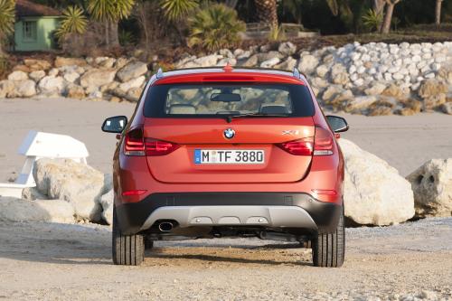 BMW X1 (2013) - picture 32 of 83