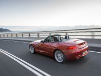 BMW Z4 sDrive18i (2013) - picture 8 of 12