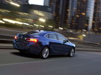 Buick Verano Turbo (2013) - picture 8 of 13