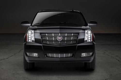 Cadillac Escalade (2013) - picture 1 of 9
