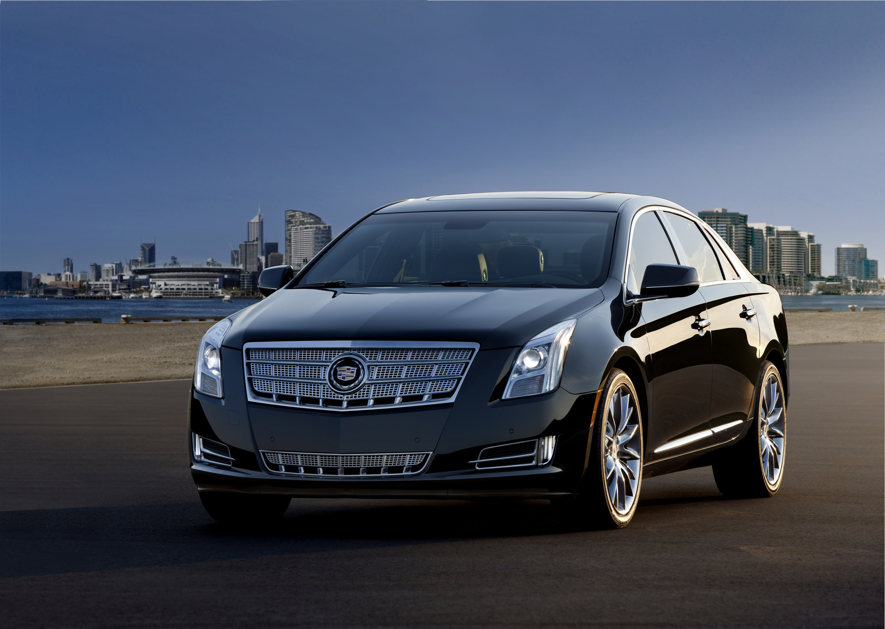 Коделак машина. Cadillac xts. Cadillac xts 2013. Кадиллак седан xts. Кадиллак седан 2015.