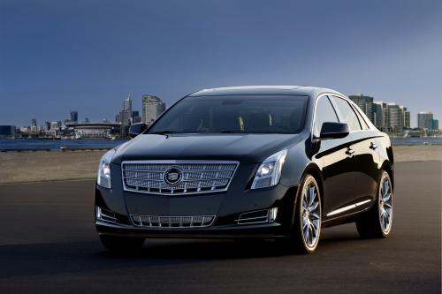 Cadillac XTS (2013) - picture 1 of 10