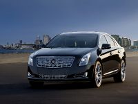 Cadillac XTS (2013) - picture 1 of 10