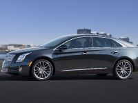 Cadillac XTS (2013) - picture 3 of 10