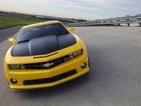 Chevrolet Camaro 1LE (2013) - picture 1 of 11