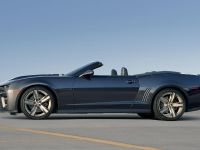 Chevrolet Camaro ZL1 Convertible (2013) - picture 3 of 4